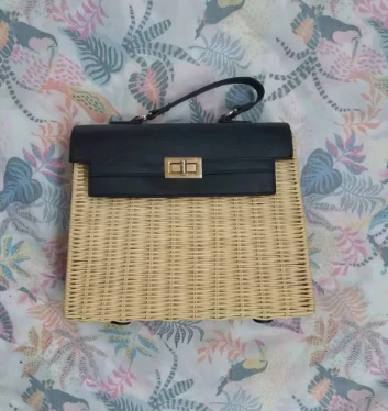Square Rattan Women Women Bag